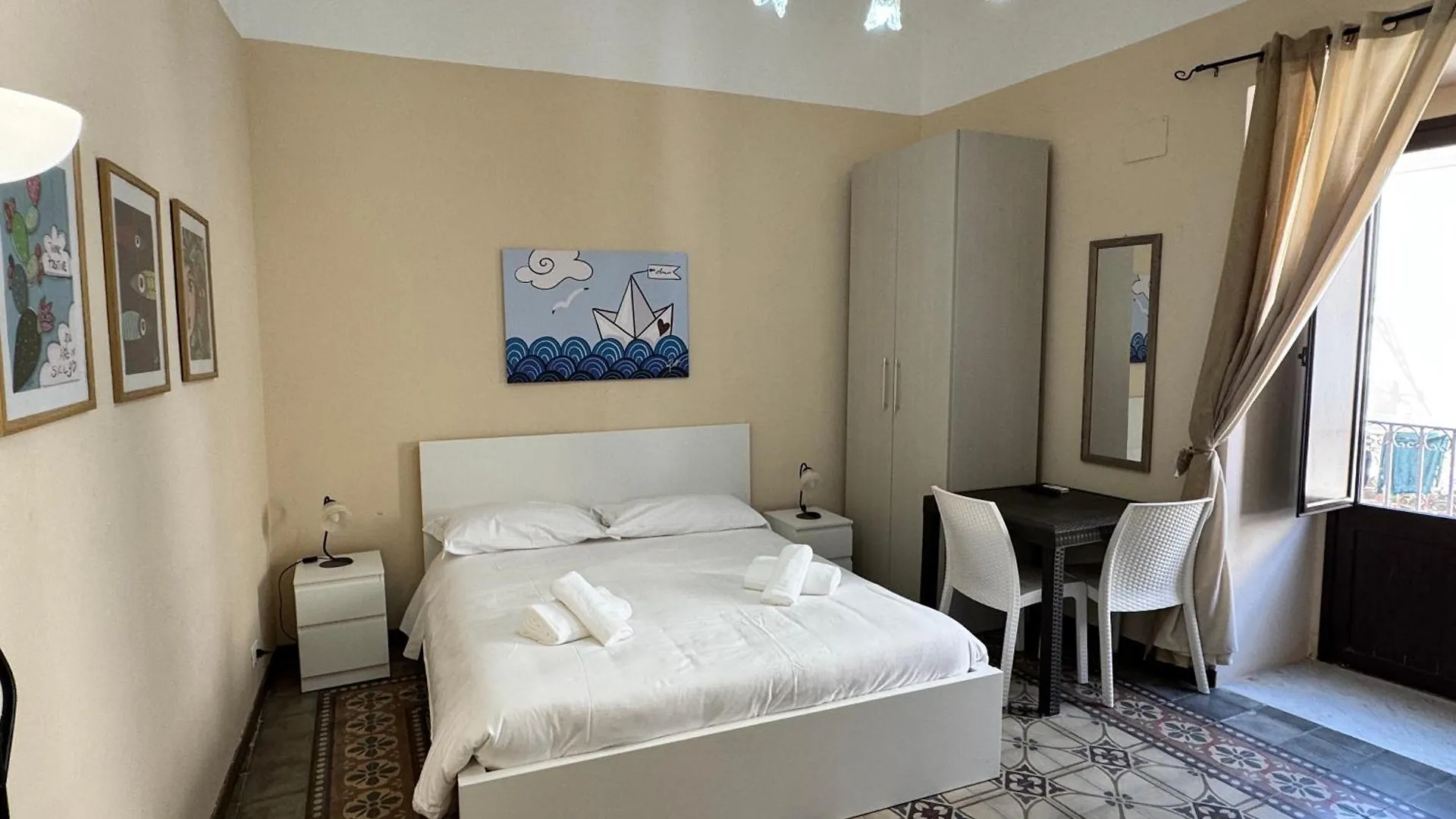 Rocco'S House Otel Cefalù 0*,  İtalya